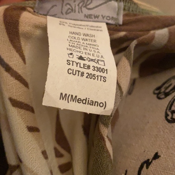 Claire’s - Picture 4 of 4